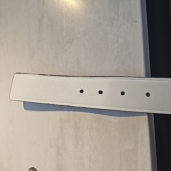 CalvinKlein Reversible Men's Belt - Picture 4 of 4